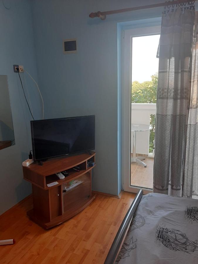Apartment Leona Medolino Esterno foto